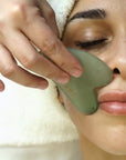 Jade Gua Sha ٌ Roller