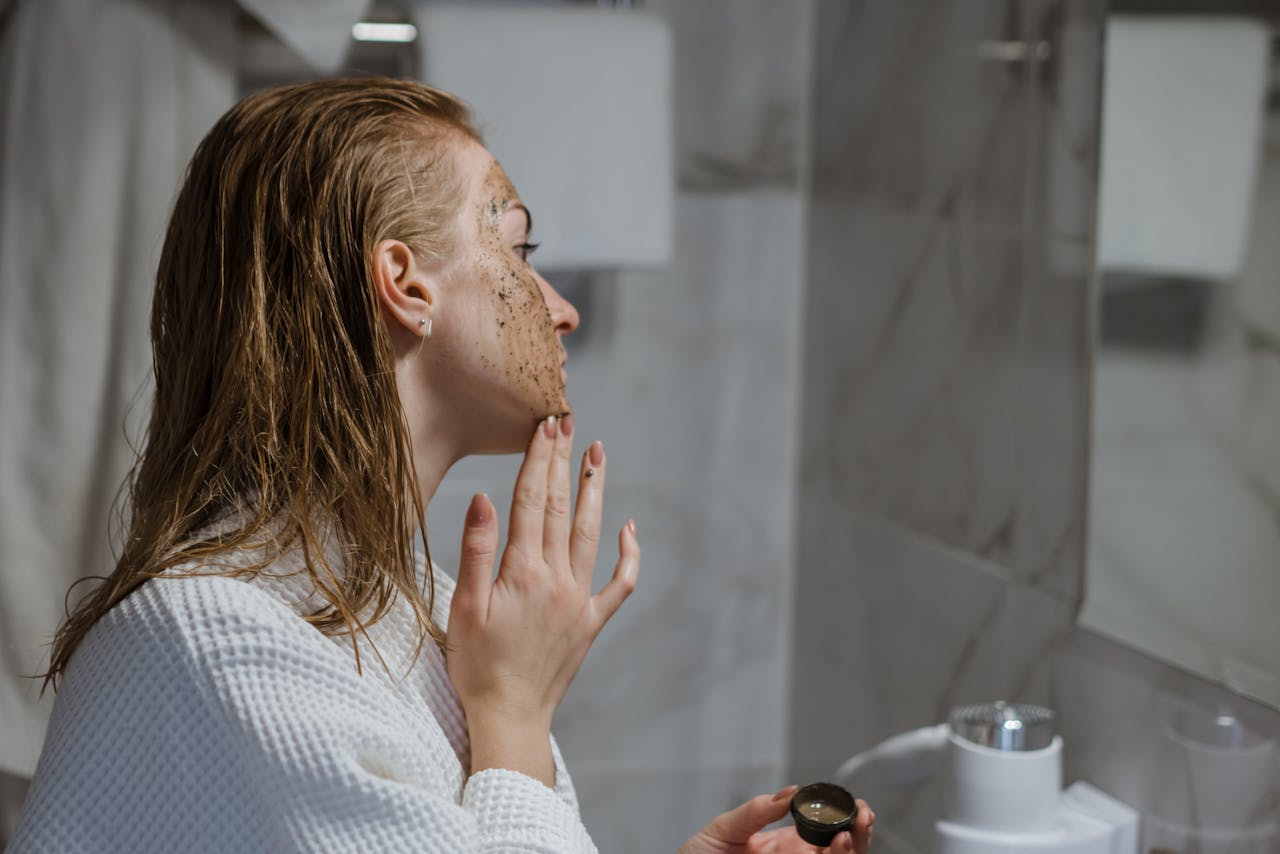 Exfoliating Scrub for Face